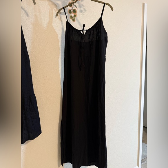 Bundle of two black Old Navy dresses. Small and XS both NWT - Picture 4 of 13